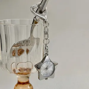 Silberner Stern Taschenuhr Schlüsselanhänger Quarz Uhr ästhetischer Vintage Taschenanhänger