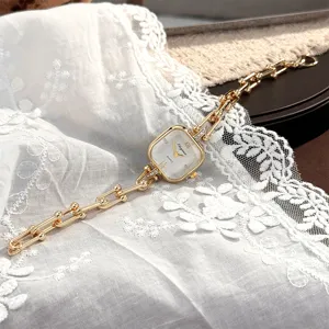 Elegante orologio al quarzo quadrato dorato con cinturino a maglie unico da donna.