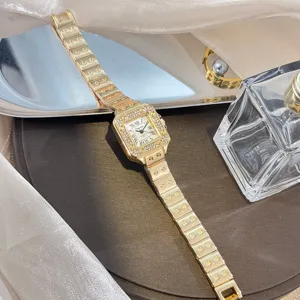 Goldene quadratische Strass-Quarzuhr Detail, elegantes Edelstahlarmband Design Damen