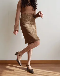 Medias transparentes de jacquard floral marrón con elegante patrón de rosas, calcetines sexys.