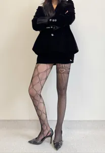 Collants résille transparents sexy avec motifs de cœur et losanges, bas d'été fins pour femmes.