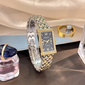 Damen Vintage rechteckige Quarzuhr mit Blasenarmband Luxus Armbanduhr für den Alltag