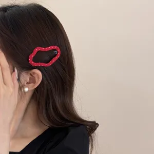 Schattige koreaanse stijl rode polkadot stoffen haarspeld voor dames haar accessoires.