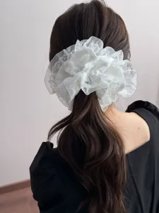 Eleganter weißer Spitzen-Haargummi, flauschiger Organza-Zopfgummi für Damen und Mädchen.