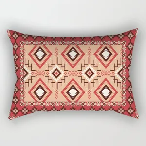 Detailaufnahme des retro persischen geometrischen Kissenbezugs mit lebendigem Ethno-Muster.
