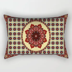 Nahaufnahme Ansicht eines vintage persischen geometrischen langen Kissenbezugs mit Mandala.