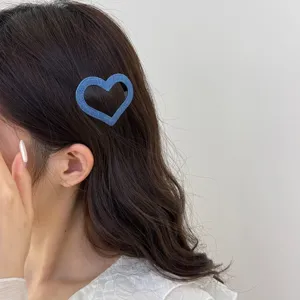 Blauwe denim hart haarspeld schattige zijhaarclip stijlvolle haaraccessoire voor dagelijks