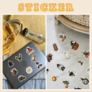 Adesivi impermeabili Halloween vintage 50pz, decoro gotico retro spaventoso per laptop.