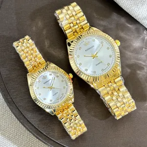 Klassisches goldenes Paar-Quarzuhr-Set mit silbernem Zifferblatt und Strass für Damen und Herren.