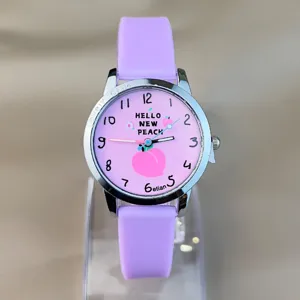 Kinder Cartoon Pfirsich Quarzarmbanduhr mit lila Silikonarmband und rosa Zifferblatt.