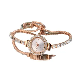Orologio bracciale con strass in oro rosa da donna, elegante orologio al quarzo nuovo.