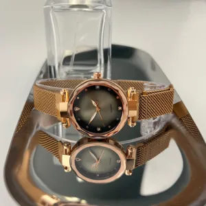 Damenuhr Quarz Roségold Mesh Armband Farbverlauf Zifferblatt modische elegante Armbanduhr