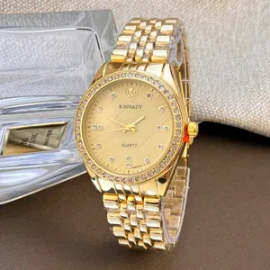 Elegante goldene Quarz Armbanduhr für Damen mit funkelnder Strass Lünette und edlem Metallarmband.