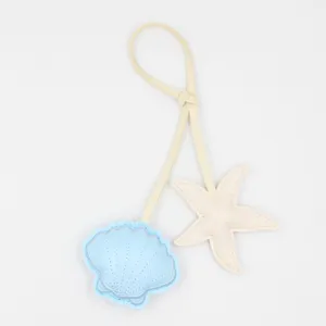 PU leather ocean theme keychain with blue seashell and beige starfish charms for bags.