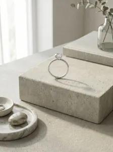 Elegante anello in argento sterling con moissanite taglio Asscher da 6mm, stile di lusso.