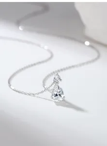 Collana con ciondolo in moissanite a goccia in argento sterling 925 per elegante donna.
