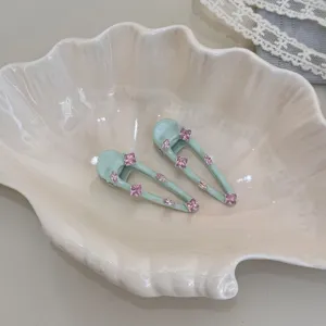 Mintgrüne Strass Haarklammern für Damen, süße Ponyclips und modische Haarschmuck Accessoires.