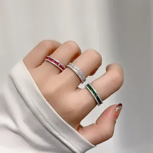 S925 argento colorato gemma zirconia cubica sandwich pavé anello impilabile per donne