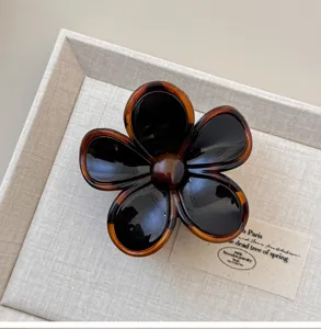Mooie schildpad bloem haarlemmetje voor vrouwen, stijlvolle acetaat haaraccessoire dagelijks