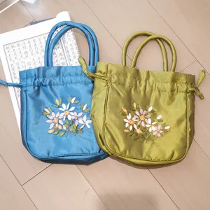 Traditional Chinese style silk ribbon embroidery handbag drawstring pouch coin purse
