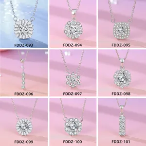 S925 sterling silver moissanite necklace set, elegant clavicle chain pendant jewelry.