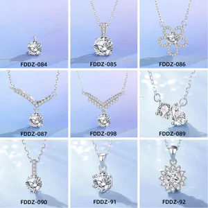 S925 sterling silver moissanite pendant necklace, elegant clavicle chain jewelry for women.