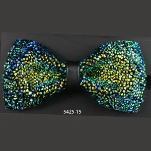 Sparkling 3D crystal rhinestone bow tie for men, luxury fashion wedding groom party neckwear.