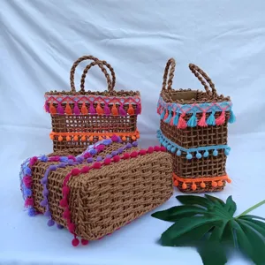 Bolso de playa de paja tejida boho con borlas coloridas, bolso de hombro ideal para verano.
