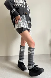 Jambières en tricot douillet avec motif de flocon nordique, manchettes d'hiver.