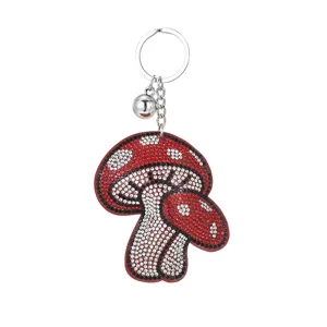 Llavero de hongo con diamantes de imitación brillante colgante bolso regalo mujer