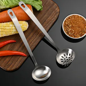 Cuillère à Soupe et Passoire à Fondue en Acier Inoxydable Durable Long Manche Vaisselle Épaissie Mat LCF