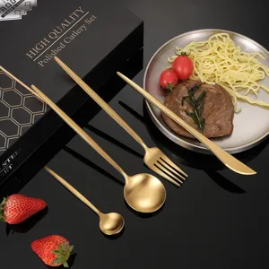 Set di posate in acciaio inossidabile dorato lucido coltello forchetta cucchiaio lusso