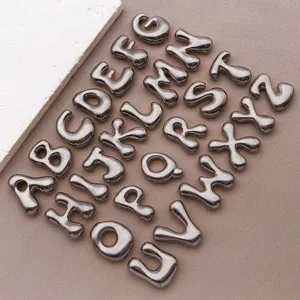 Pendentifs lettres alphabet 3D gonflées en acier inoxydable pour accessoires bijoux DIY.
