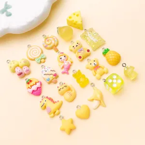 Détails de pendentifs de dessin animé en résine jaune, accessoires de bijoux DIY.