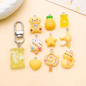 Ensemble de breloques bijoux DIY en résine jaune, pendentifs mignons pour collier bracelet.