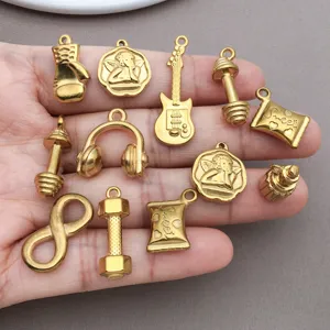 Goldene Edelstahl DIY Anhänger Schmuckherstellung Gitarre Hantel Zubehör Set für Armband