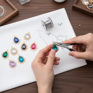 DIY Tropfen Edelstein Anhänger gemischte Farben hohle Spitze Schmuck Zubehör für Halskette Armband
