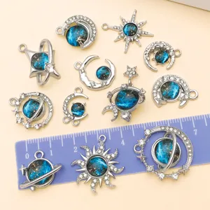 12st fantasie blauwe planeet zon maan ster zinklegering hangers voor DIY sieraden maken