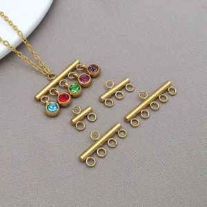 Gouden roestvrijstalen gatenconnector stangen en kristallen hanger sieraden bevindingen.
