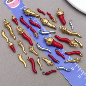Pendentifs piment rouge en émail acier inoxydable accessoires de bijoux faits main 16 styles