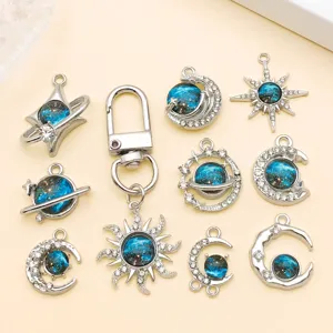 Blauwe melkweg hemelse legering hangers set met strass steentjes voor DIY ketting sieraden.