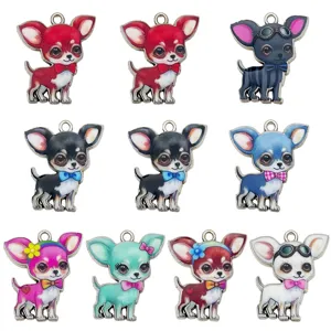Leuke cartoon chihuahua puppy legering hangers voor DIY sieraden maken en armbanden.