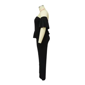 Combinaison pantalon noire élastique épaules dénudées manches courtes vue de détail