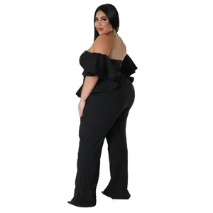 Jumpsuit femme sexy epaule denudee manche courte jambe large elastique noir mode detail.