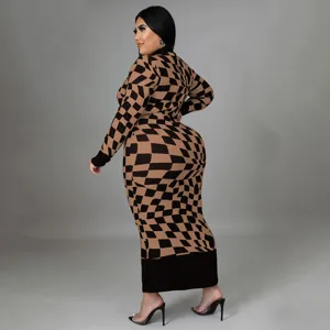 Close-up detail view of the elegant plus size plaid long sleeve maxi dress for women.