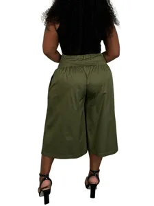 Comfortable plus size casual wide leg cropped pants in army green with high waist design.