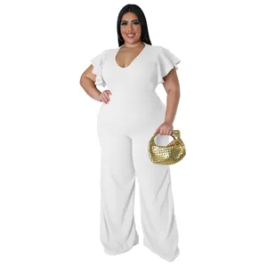 Weißer Jumpsuit in Übergröße für Damen, elegante weite Beine lässiges Outfit und Kleidung.