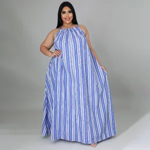 Robe longue halter rayee bleu et blanc grande taille, style decontracte pour femmes.