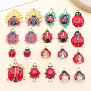 20 Pièces Breloques Coccinelle en Émail Alliage de Zinc Pendentifs Insecte pour DIY Collier Bracelet Fabrication de Bijoux Strass Perle Artificielle