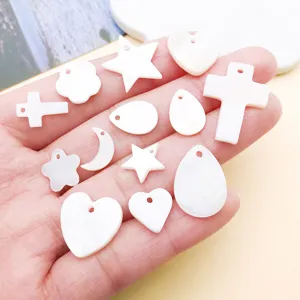 Ciondoli in conchiglia naturale bianca DIY accessori per gioielli fatti a mano cuore stella